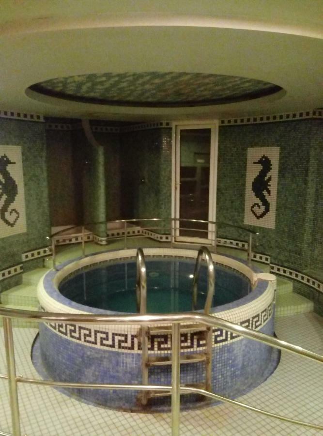 Park Hotel Kijev Kültér fotó